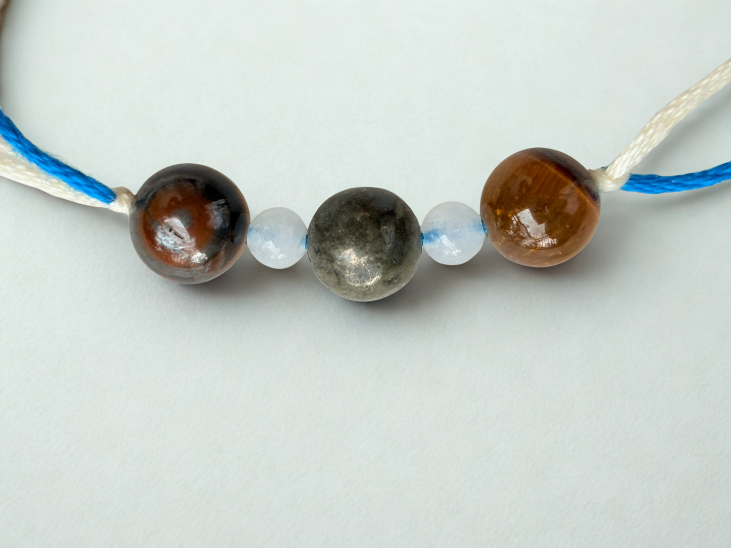 TRIDHAARA GEMSTONE RAKHI