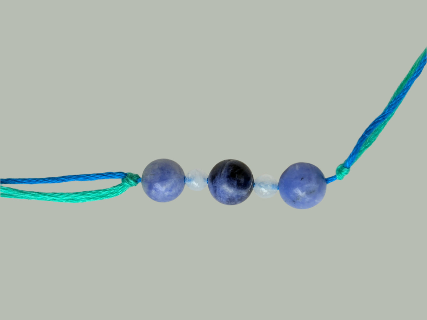 NEELSHWET GEMSTONE RAKHI