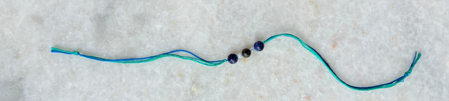 DIVYASHRINGA GEMSTONE RAKHI
