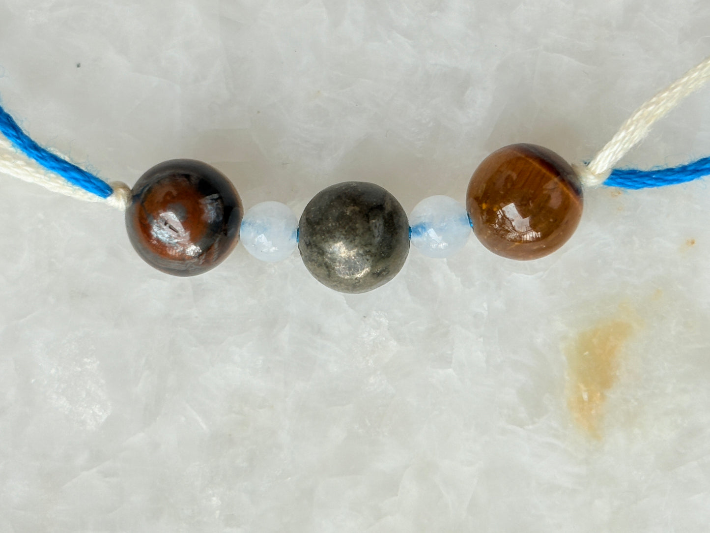 TRIDHAARA GEMSTONE RAKHI