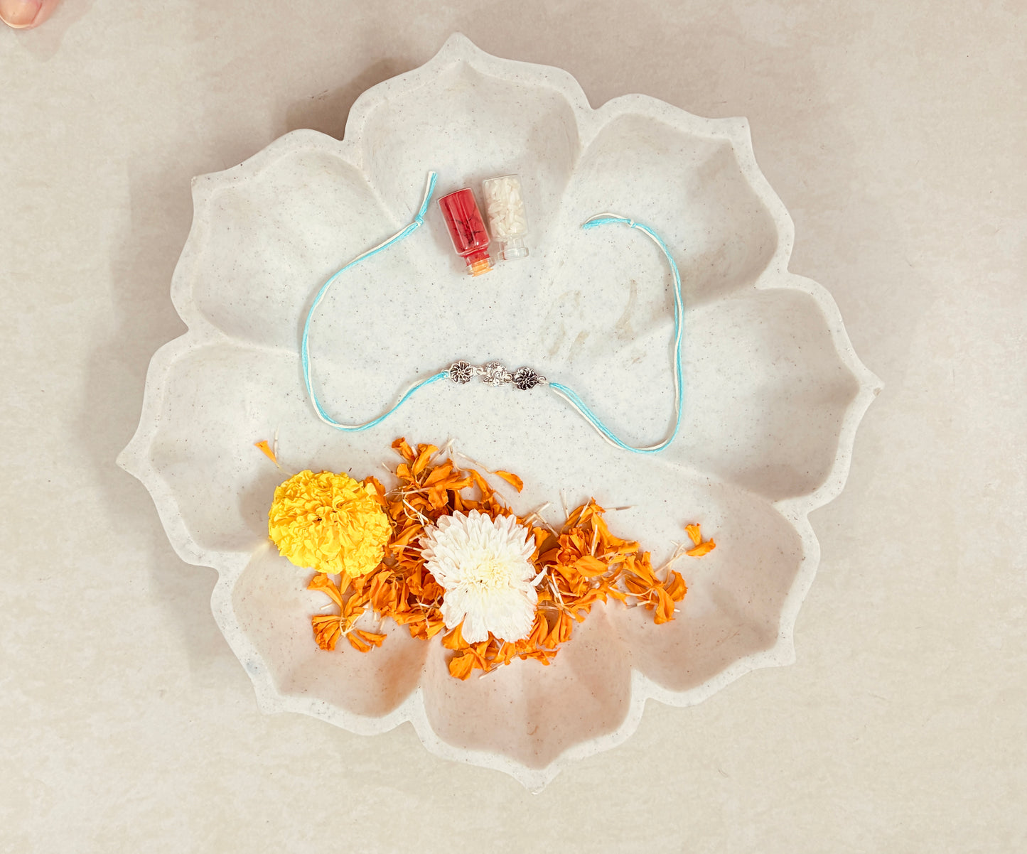 VINAYAK BANDHAN PURE SILVER RAKHI