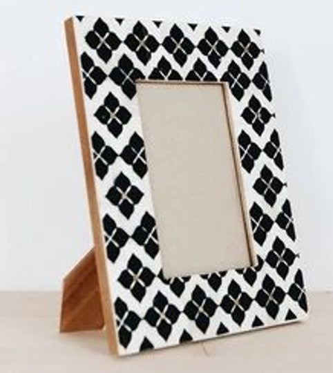 Rosette Photo Frame