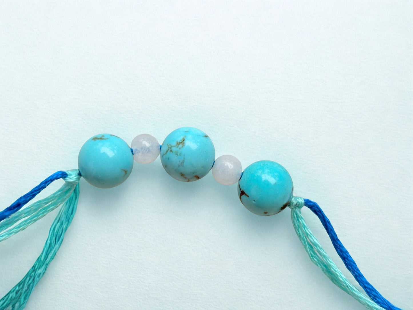 NEEL SHWET BANDH GEMSTONE RAKHI