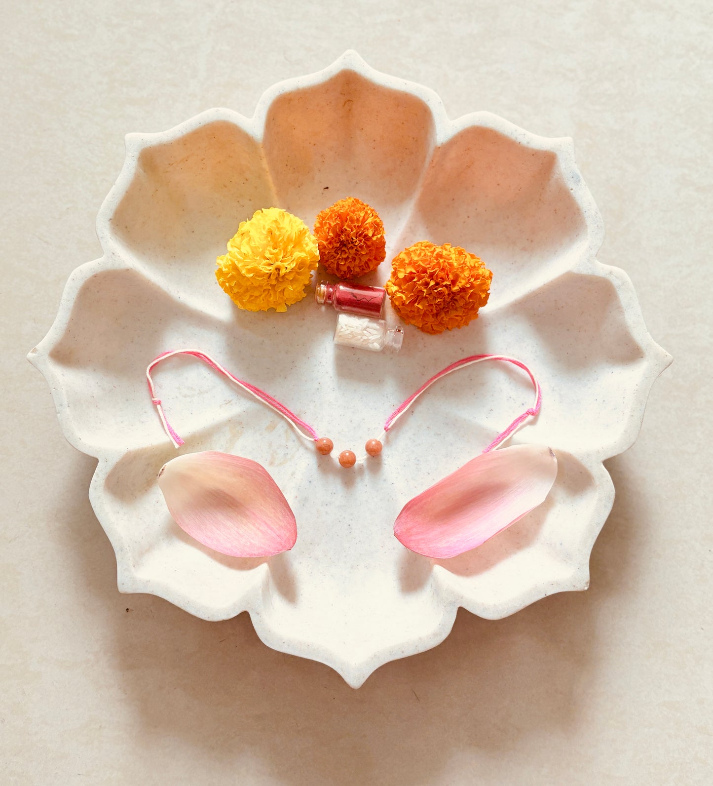 TEJASVI GEMSTONE RAKHI