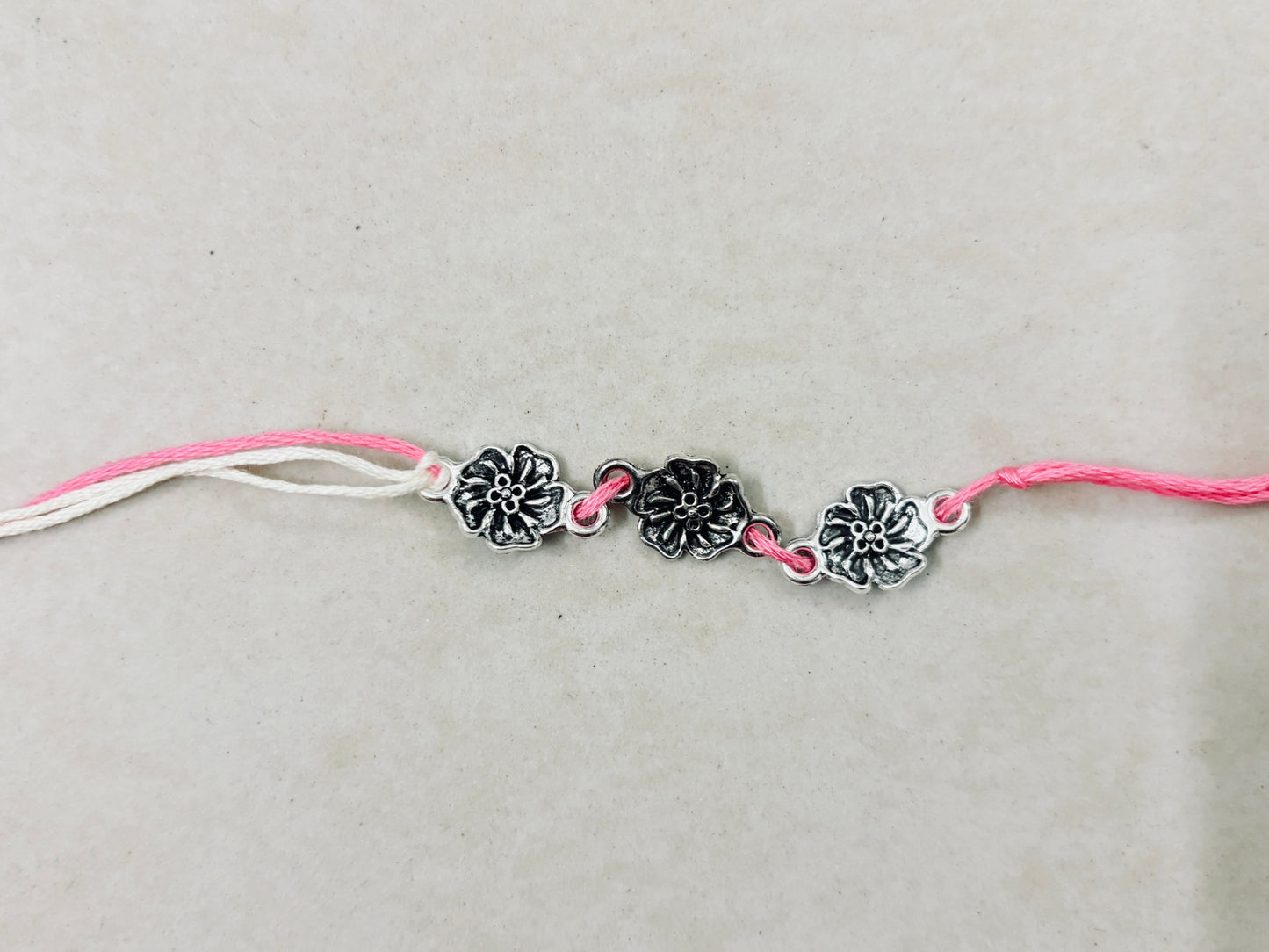 KANAKPUSHP PURE SILVER RAKHI